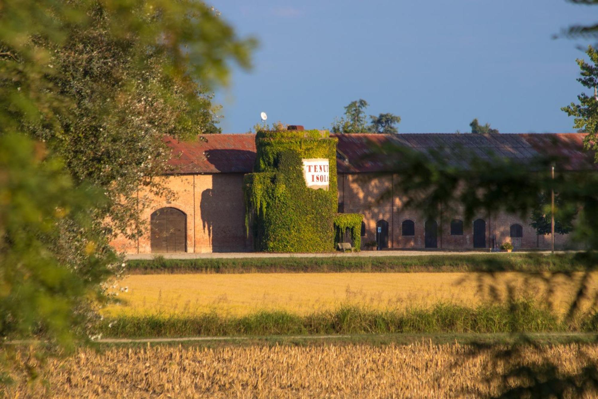 Tenuta Isola Villa Langosco Exterior foto